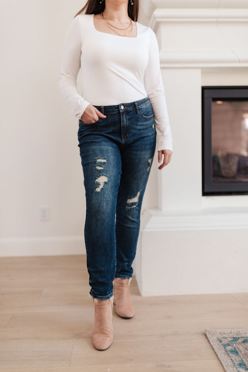 Mid-Rise Destroyed Relaxed Fit Jeans