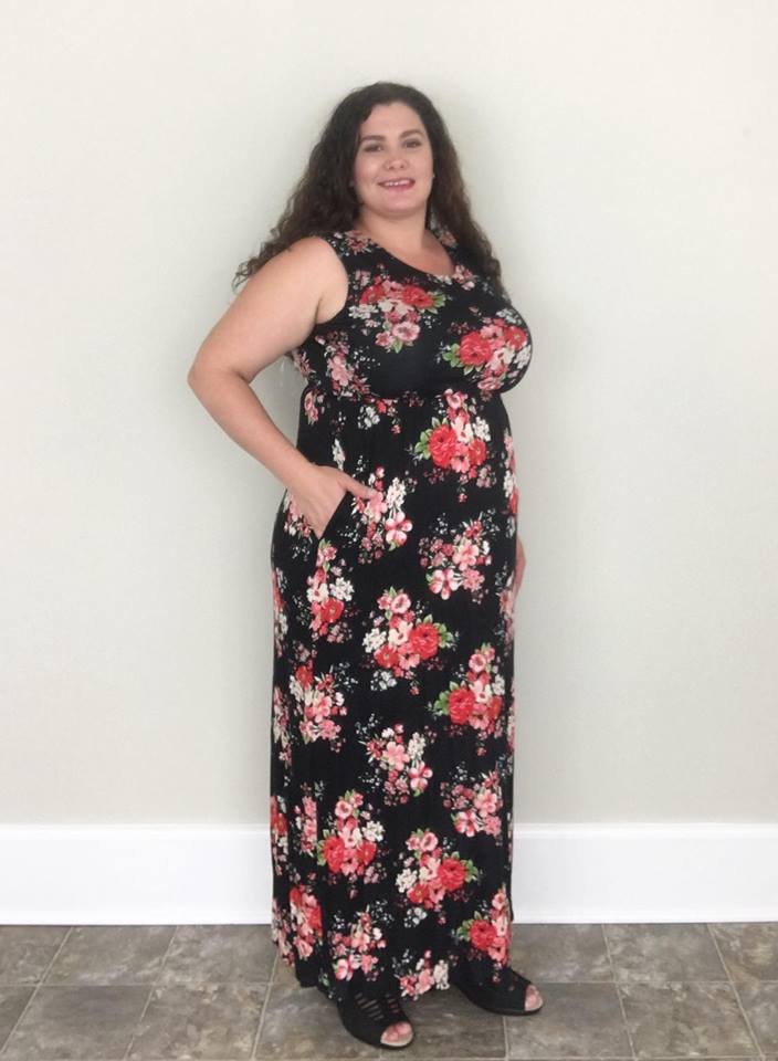 Black and Red Floral Maxi Dres - Trendy Plus Size Women's Boutique Clothing