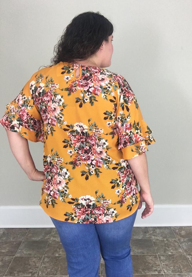 Amber Ruffle Sleeve Floral Top - Trendy Plus Size Women's Boutique Clothing